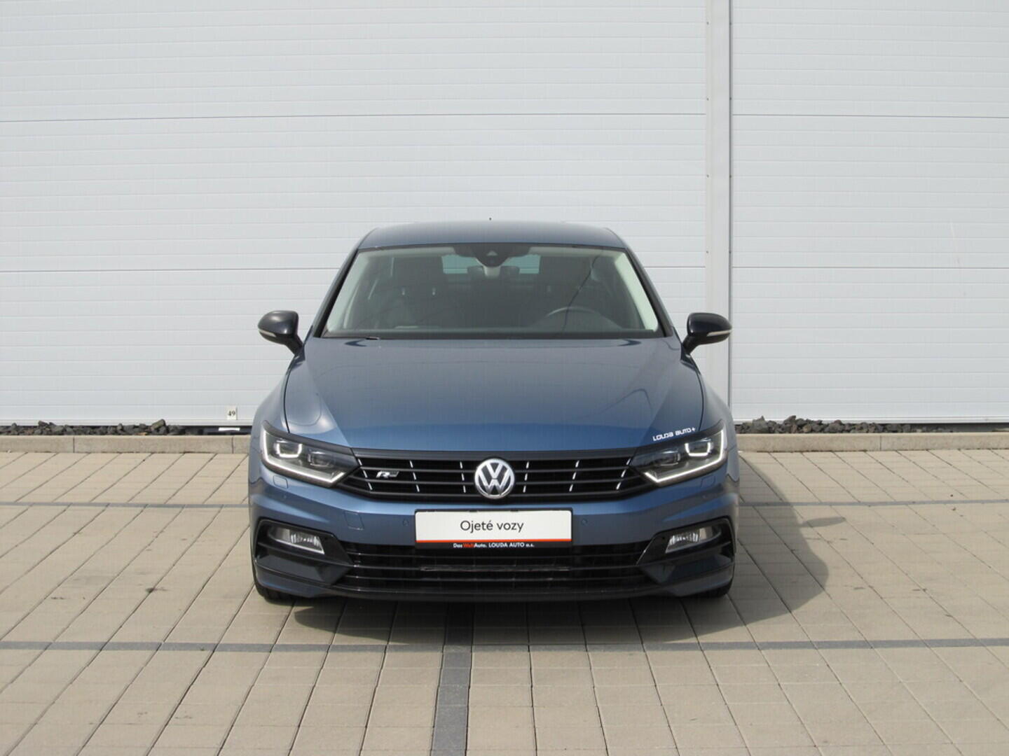 O619V07052_13.webp_PASSAT Highline 2.0 TDI 110 kW manuál