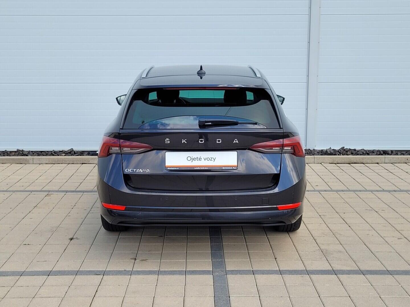 O619V07061_15.webp_OCTAVIA Style 2.0 TDI 110 kW automat, DPH
