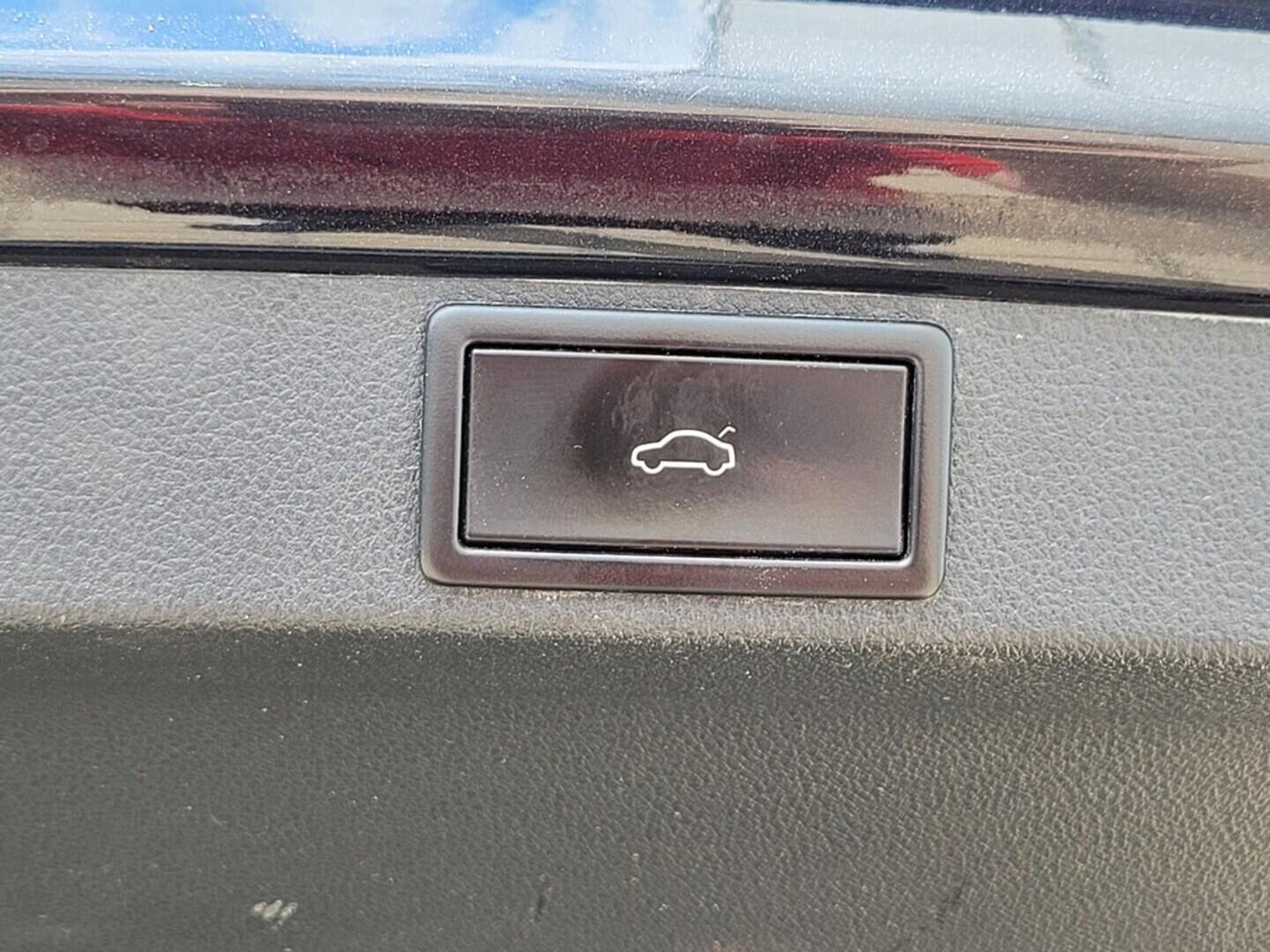 O619V07061_36.webp_OCTAVIA Style 2.0 TDI 110 kW automat, DPH