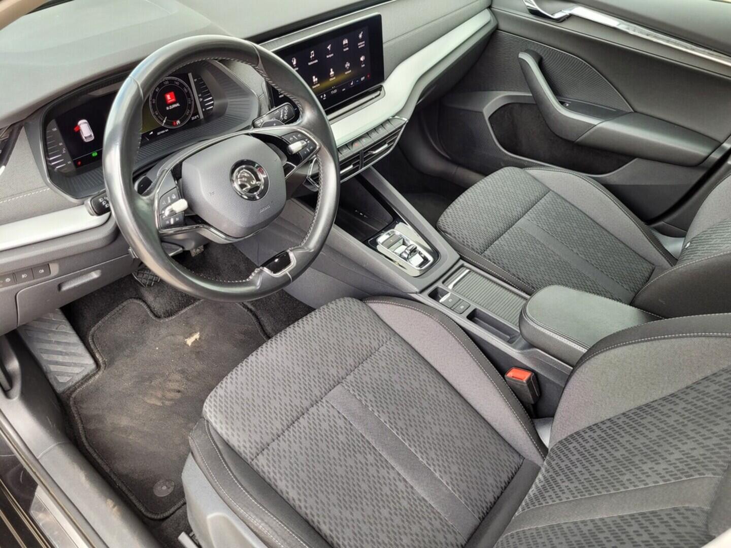 O619V07061_42.webp_OCTAVIA Style 2.0 TDI 110 kW automat, DPH