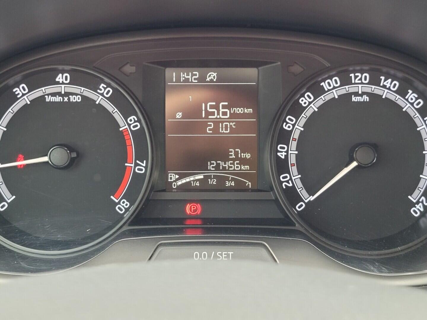 O619V07065_19.webp_FABIA  1.0 TSI 70 kW manuál, DPH