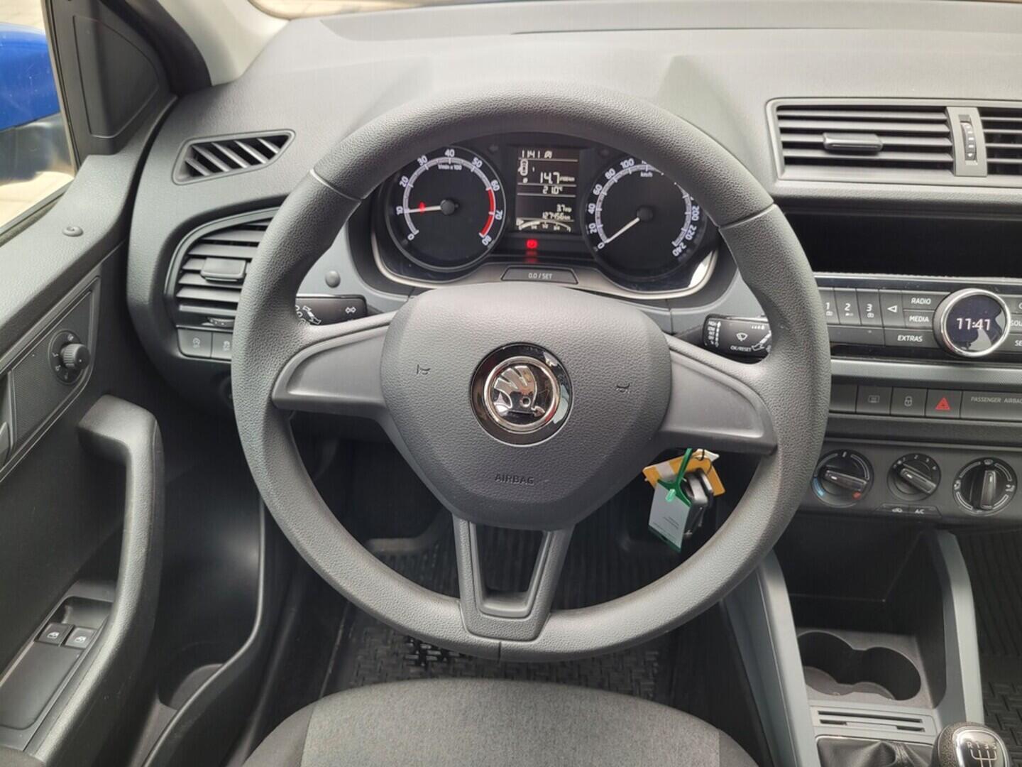 O619V07065_20.webp_FABIA  1.0 TSI 70 kW manuál, DPH