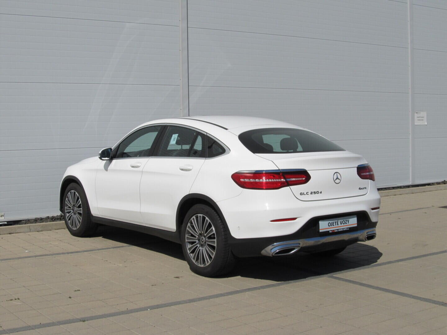 O619V07067_15.webp_GLC 4Matic Coupe 2.1 250d 150 kW automat, DPH