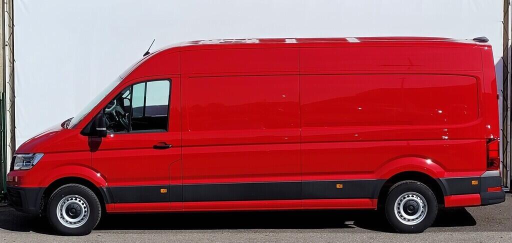 O619V07072_12.webp_CRAFTER - SKŘÍŇOVÝ VŮZ   2.0 TDI 103 kW manuál, DPH