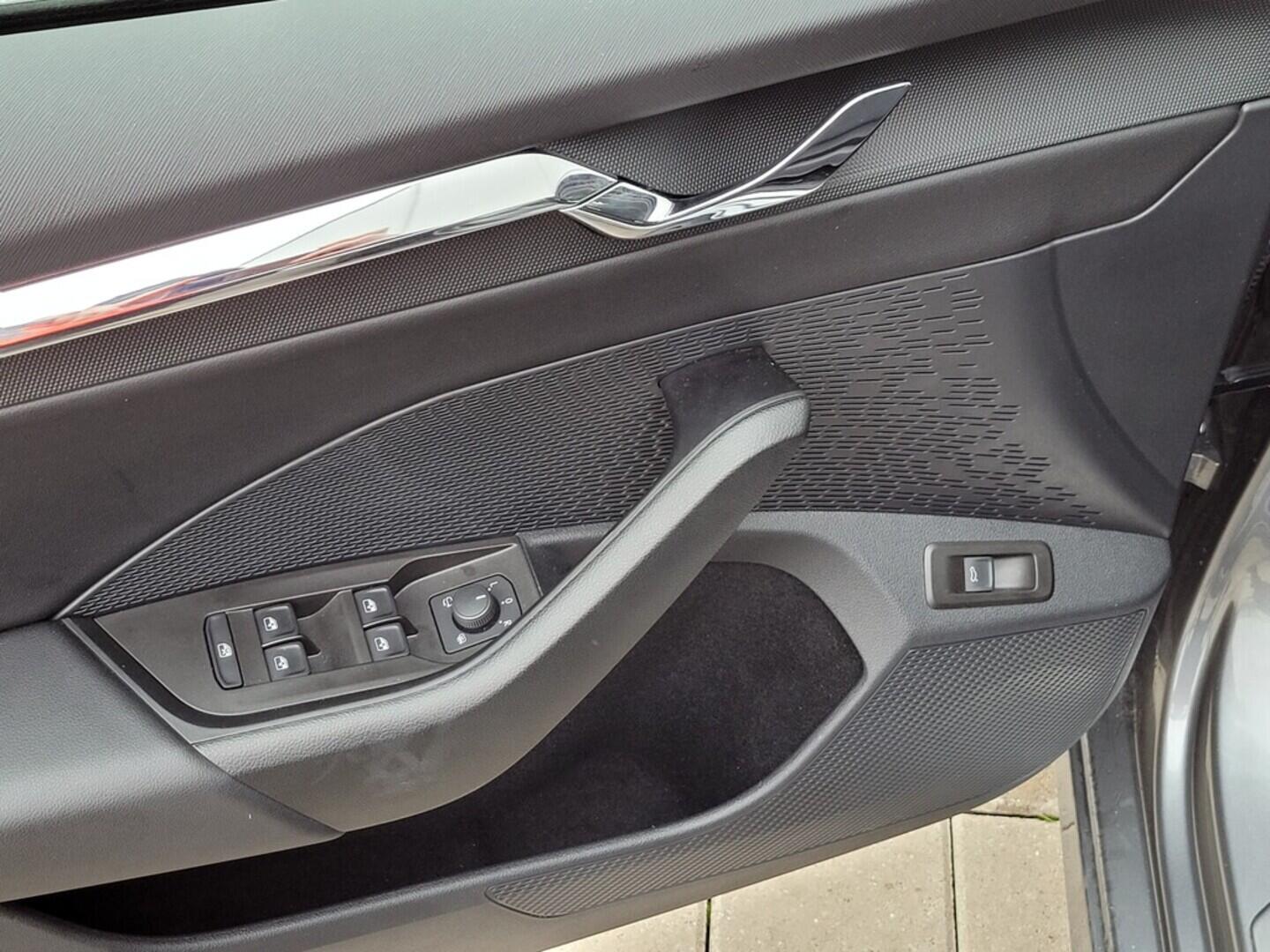 O619V07076_34.webp_OCTAVIA Style 2.0 TDI 110 kW automat, DPH