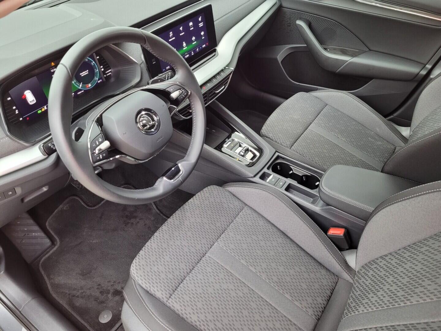 O619V07076_35.webp_OCTAVIA Style 2.0 TDI 110 kW automat, DPH