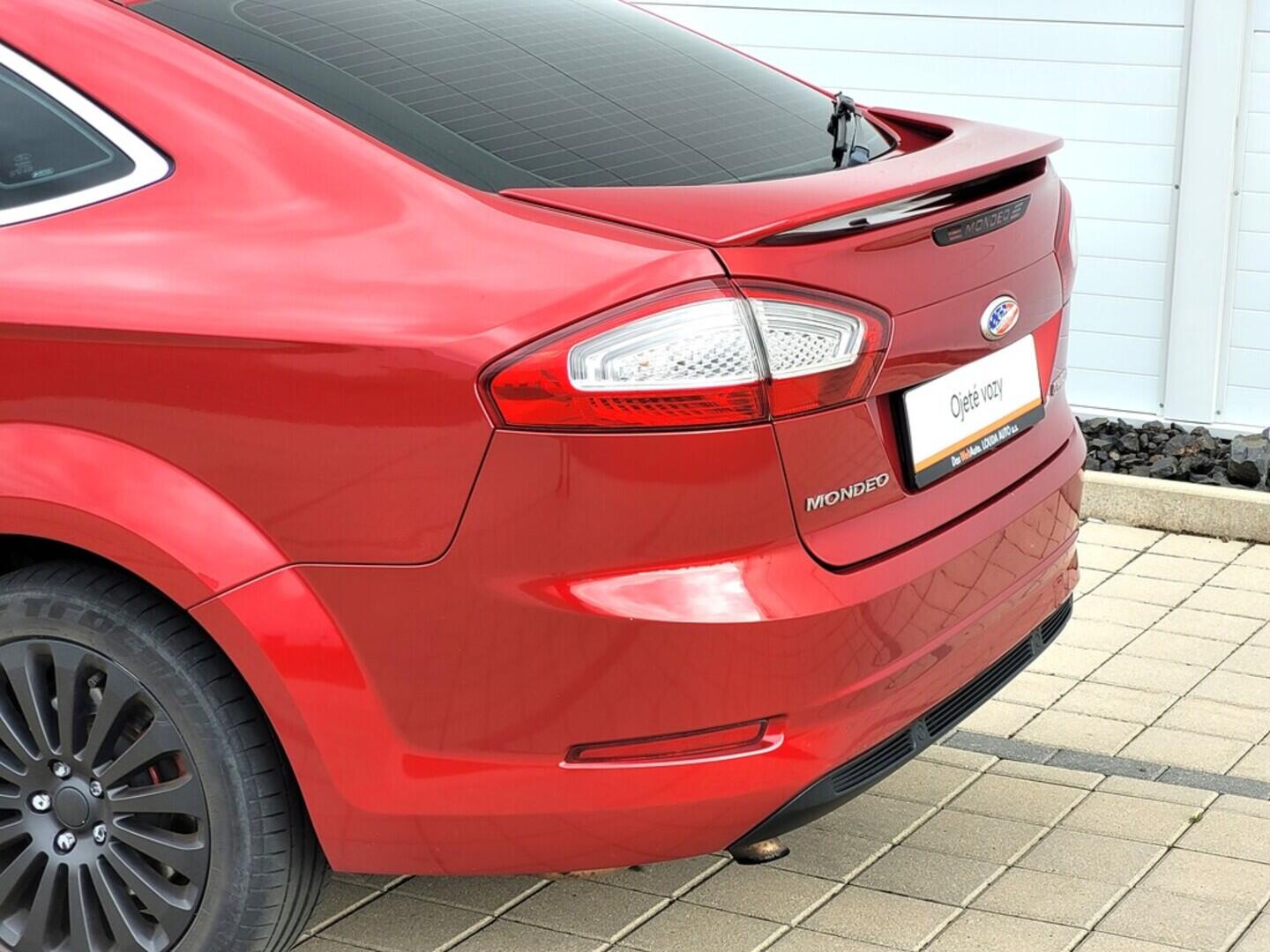 O619V07081_31.webp_MONDEO Titanium 1.6 EcoBoost 118 kW manuál