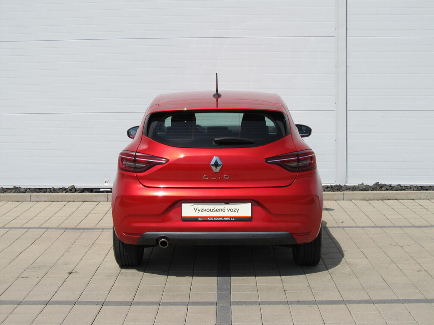 O619V07082_17.webp_CLIO Intens 1.0 TCe 74 kW manuál