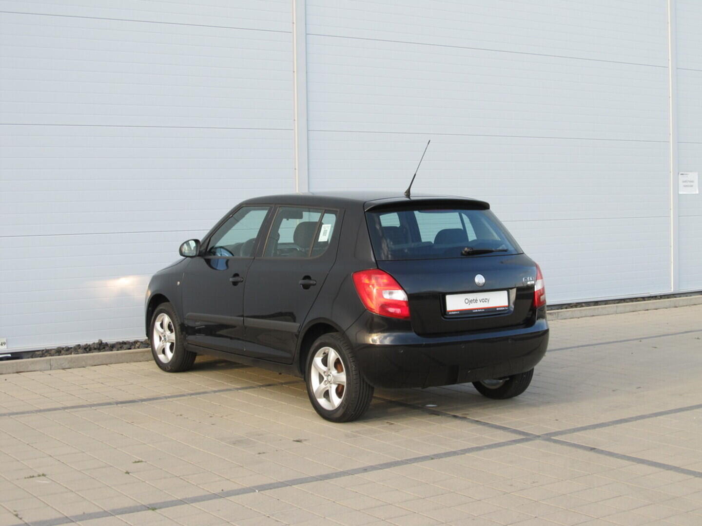 O619V07090_15.webp_FABIA Elegance 1.4 16V 63 kW manuál