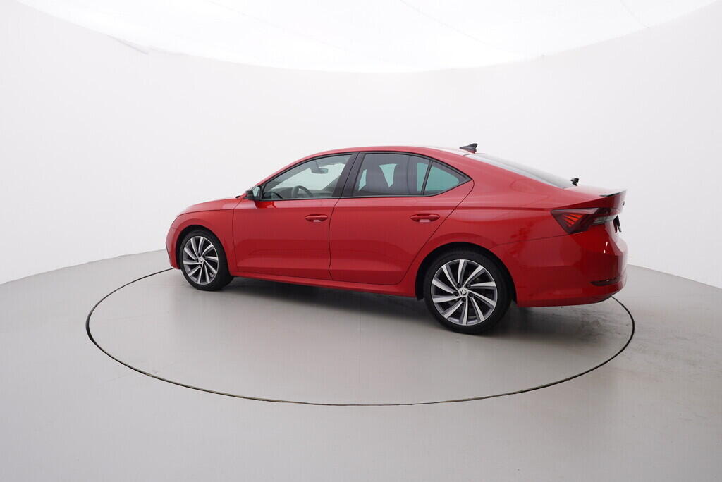 O619V07094_12.webp_OCTAVIA Style 2.0 TDI 110 kW automat, DPH