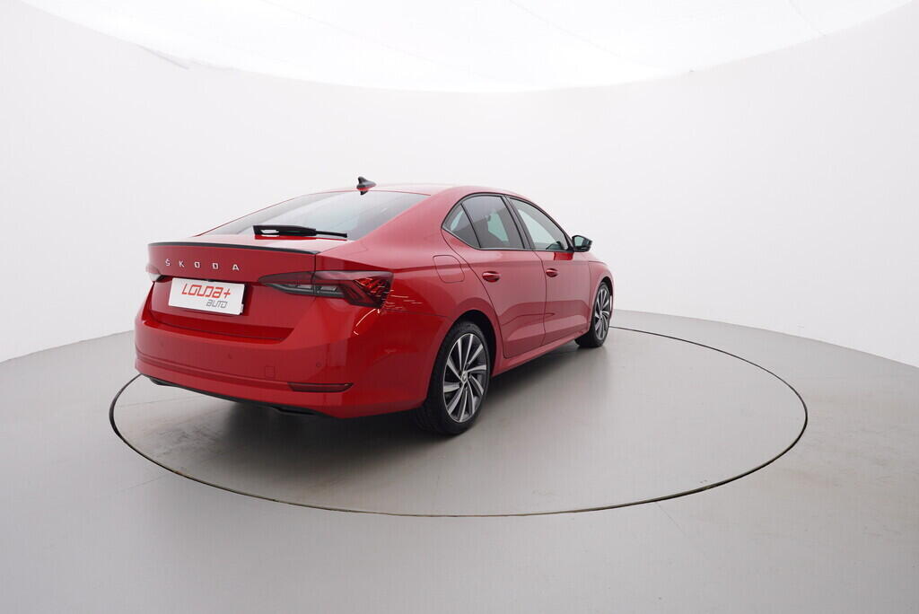 O619V07094_14.webp_OCTAVIA Style 2.0 TDI 110 kW automat, DPH