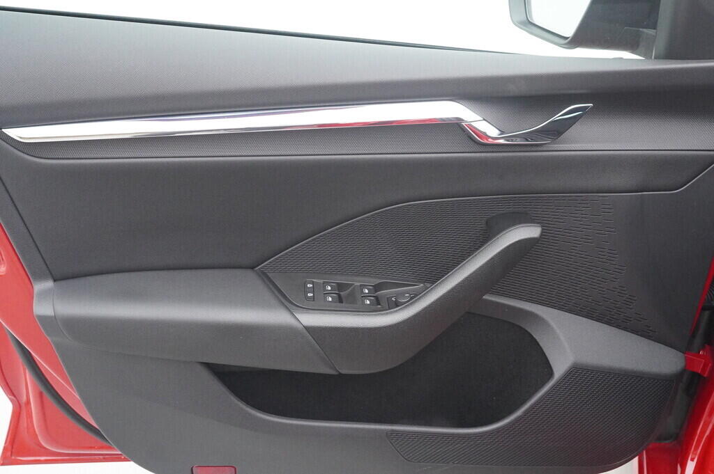 O619V07094_19.webp_OCTAVIA Style 2.0 TDI 110 kW automat, DPH