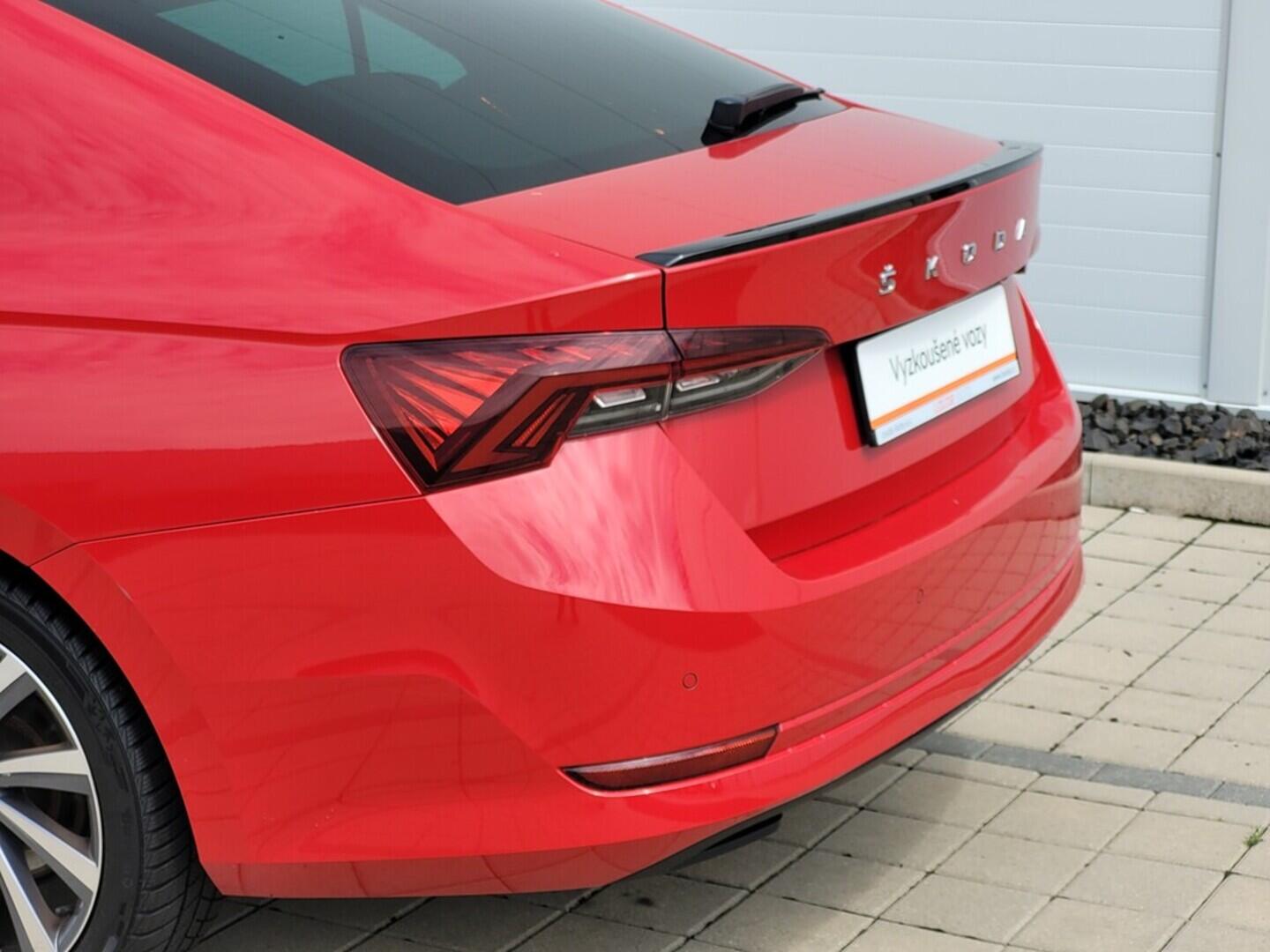 O619V07094_45.webp_OCTAVIA Style 2.0 TDI 110 kW automat, DPH