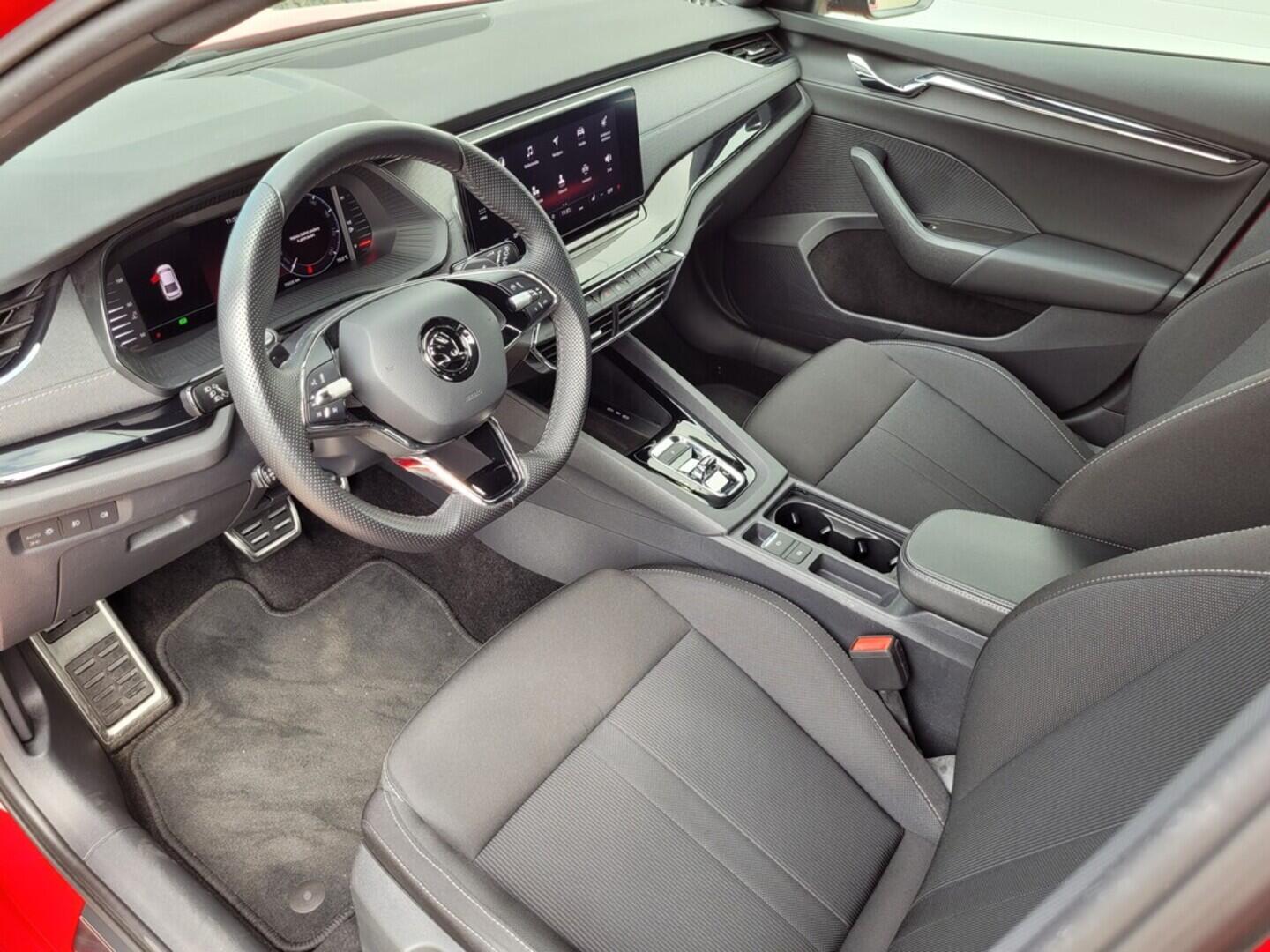 O619V07094_55.webp_OCTAVIA Style 2.0 TDI 110 kW automat, DPH