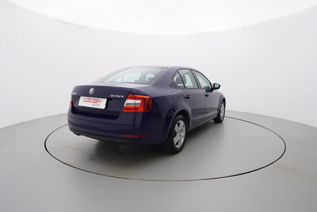 O619V07107_14.webp_OCTAVIA Ambition 1.6 TDI 85 kW automat, DPH