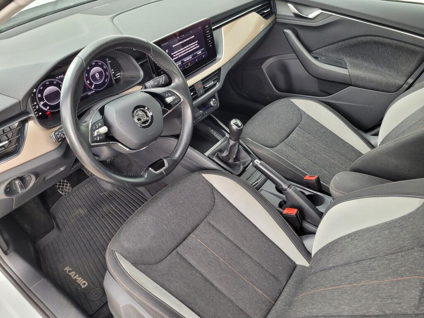 O619V07121_38.webp_KAMIQ Style 1.0 TSI 81 kW manuál, DPH