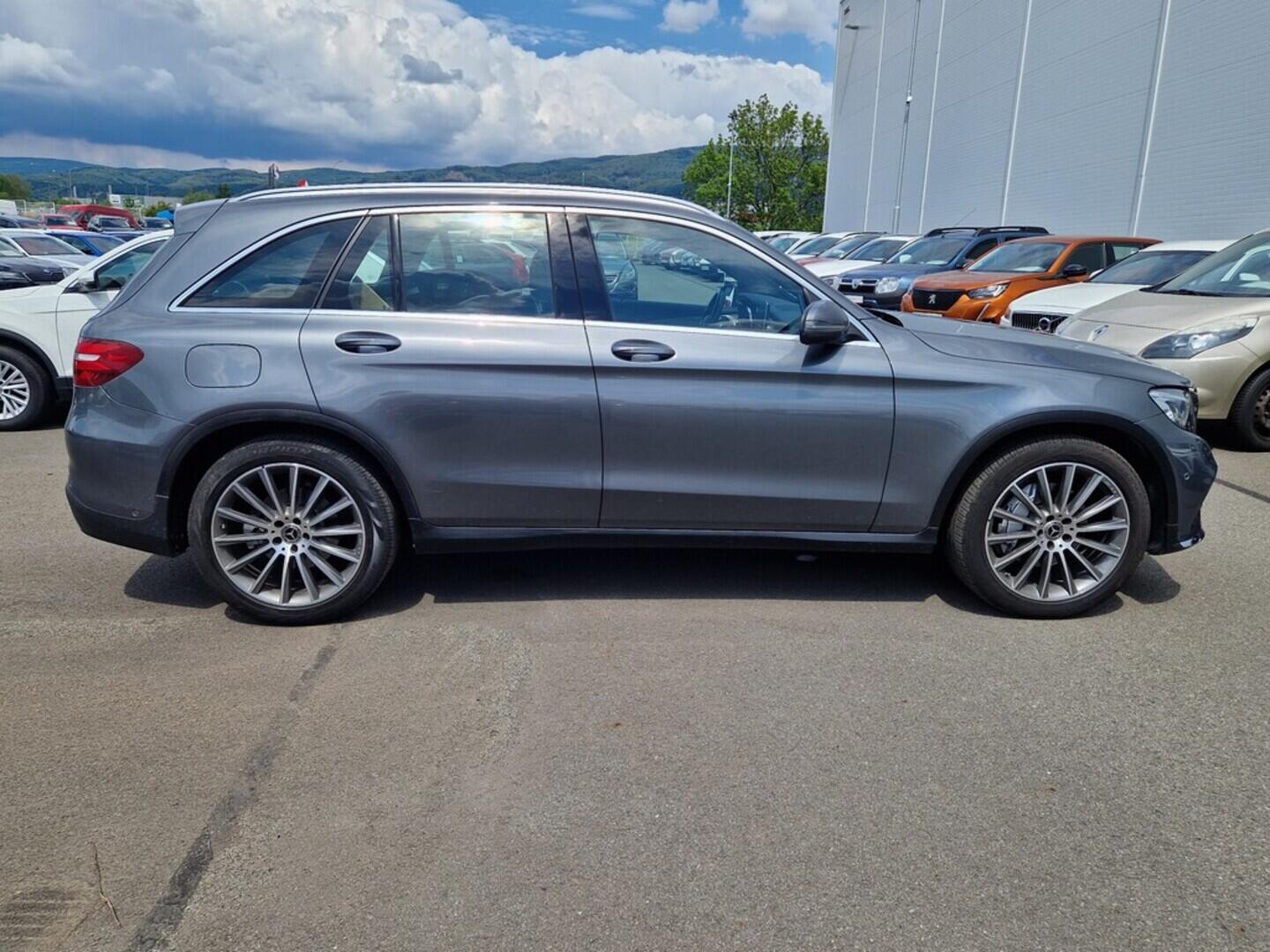 O619V07128_12.webp_GLC 250 4Matic 2.0  155 kW automat