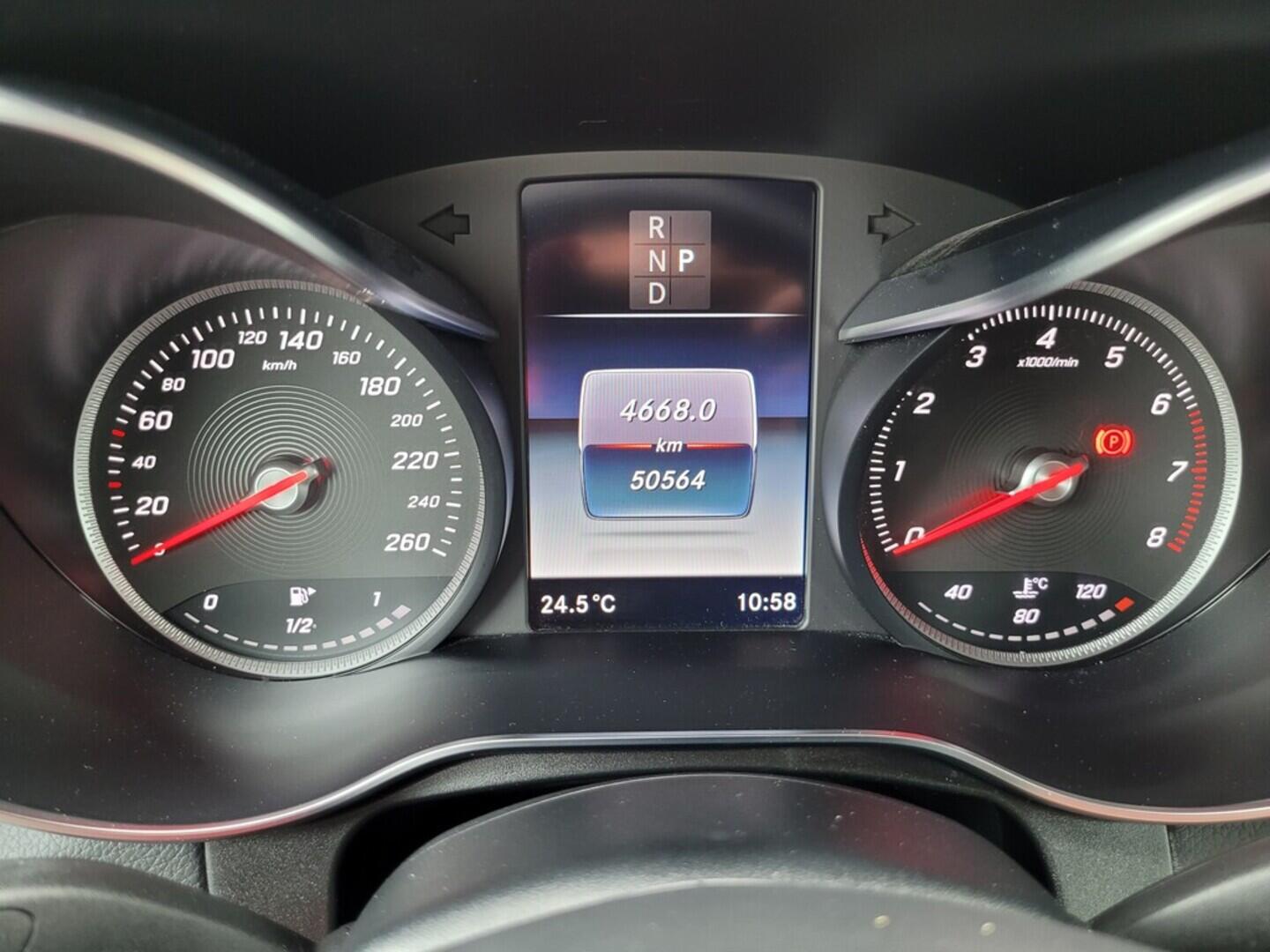 O619V07128_19.webp_GLC 250 4Matic 2.0  155 kW automat