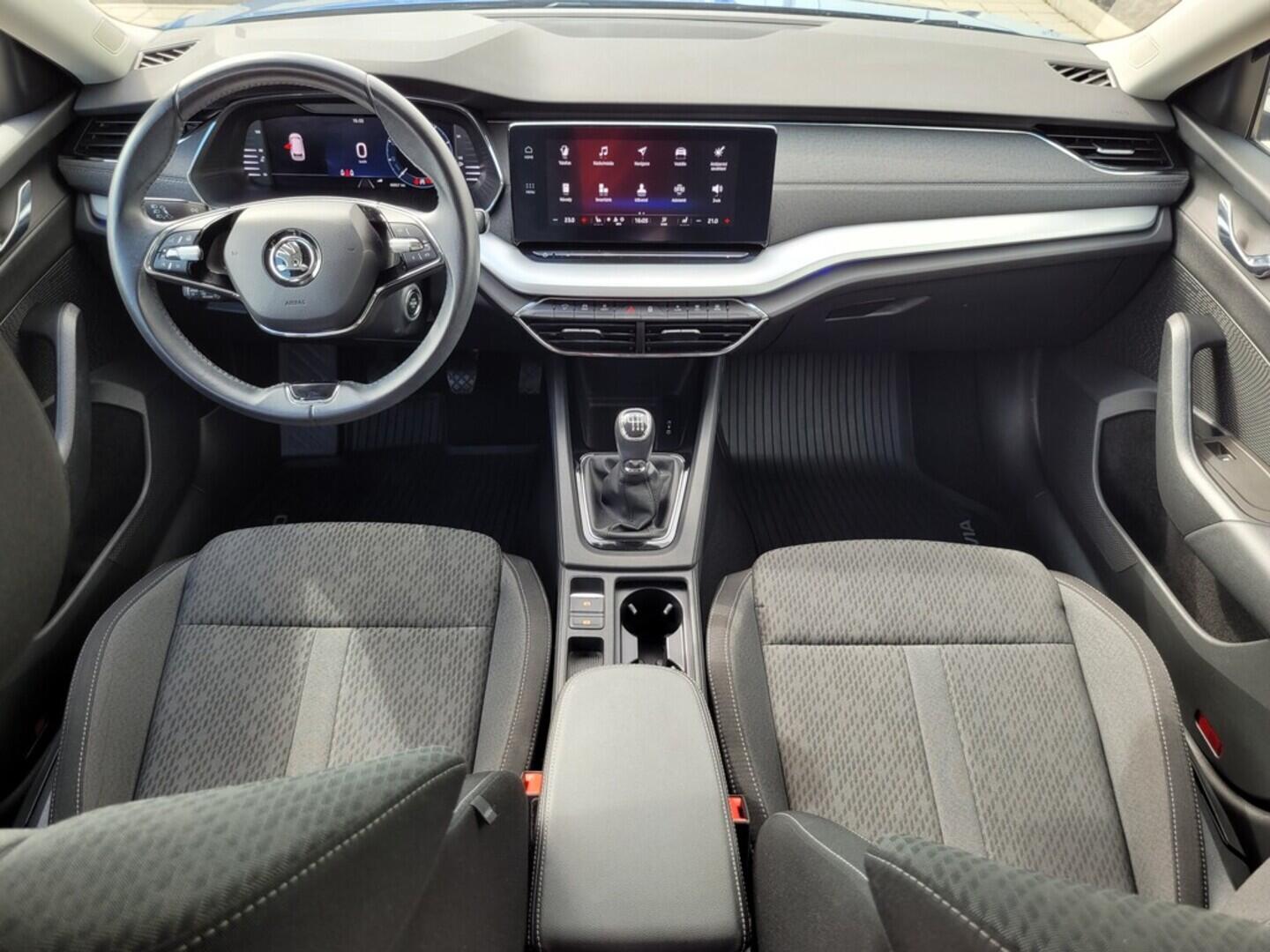 O619V07132_18.webp_OCTAVIA Style 1.5 TSI 110 kW manuál, DPH