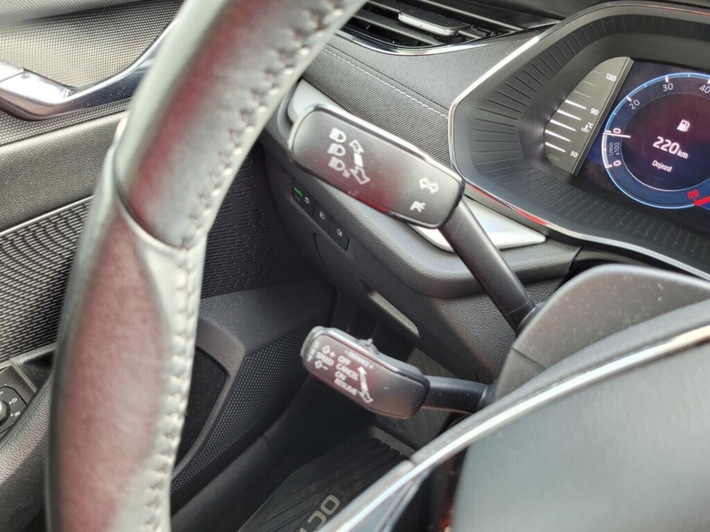 O619V07132_26.webp_OCTAVIA Style 1.5 TSI 110 kW manuál, DPH