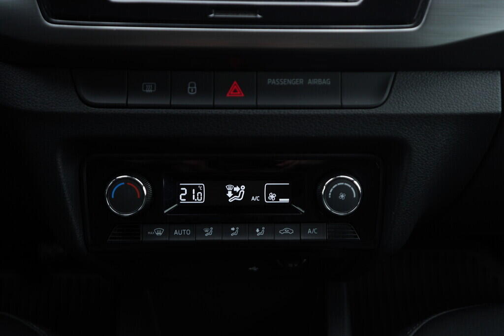 O619V07135_32.webp_FABIA Style 1.0 TSI 81 kW manuál