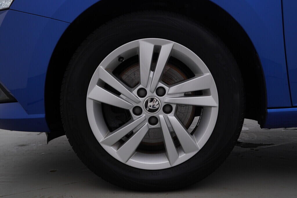 O619V07135_37.webp_FABIA Style 1.0 TSI 81 kW manuál