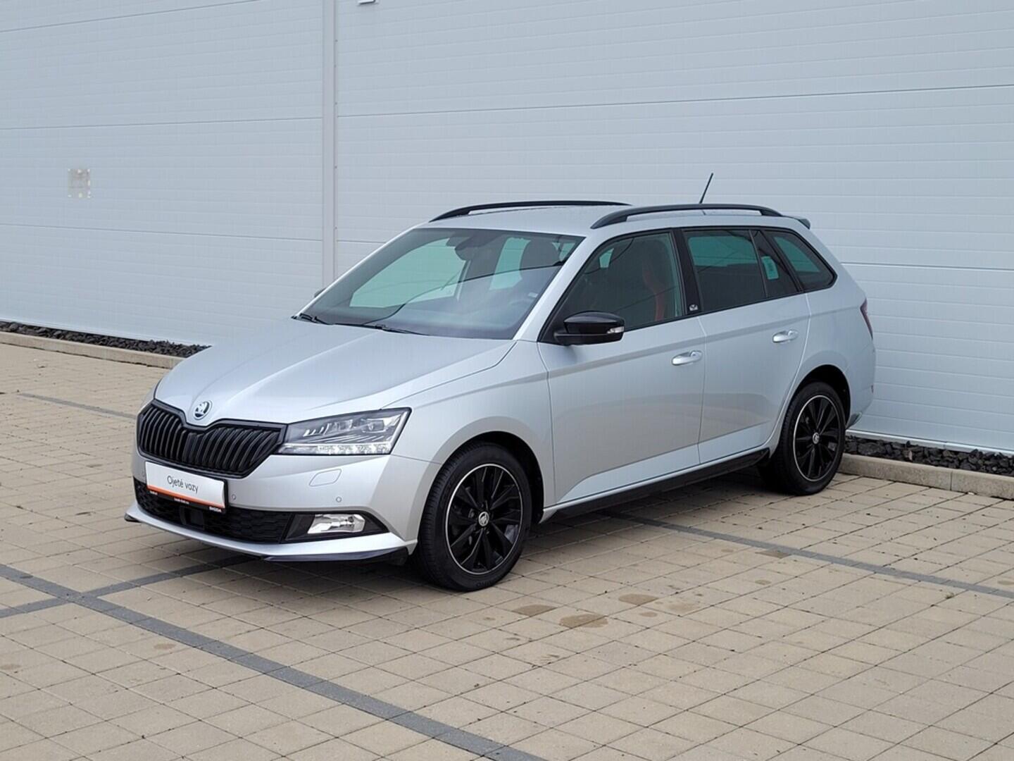 O619V07145_10.webp_FABIA Monte Carlo 1.0 TSI 70 kW manuál, DPH