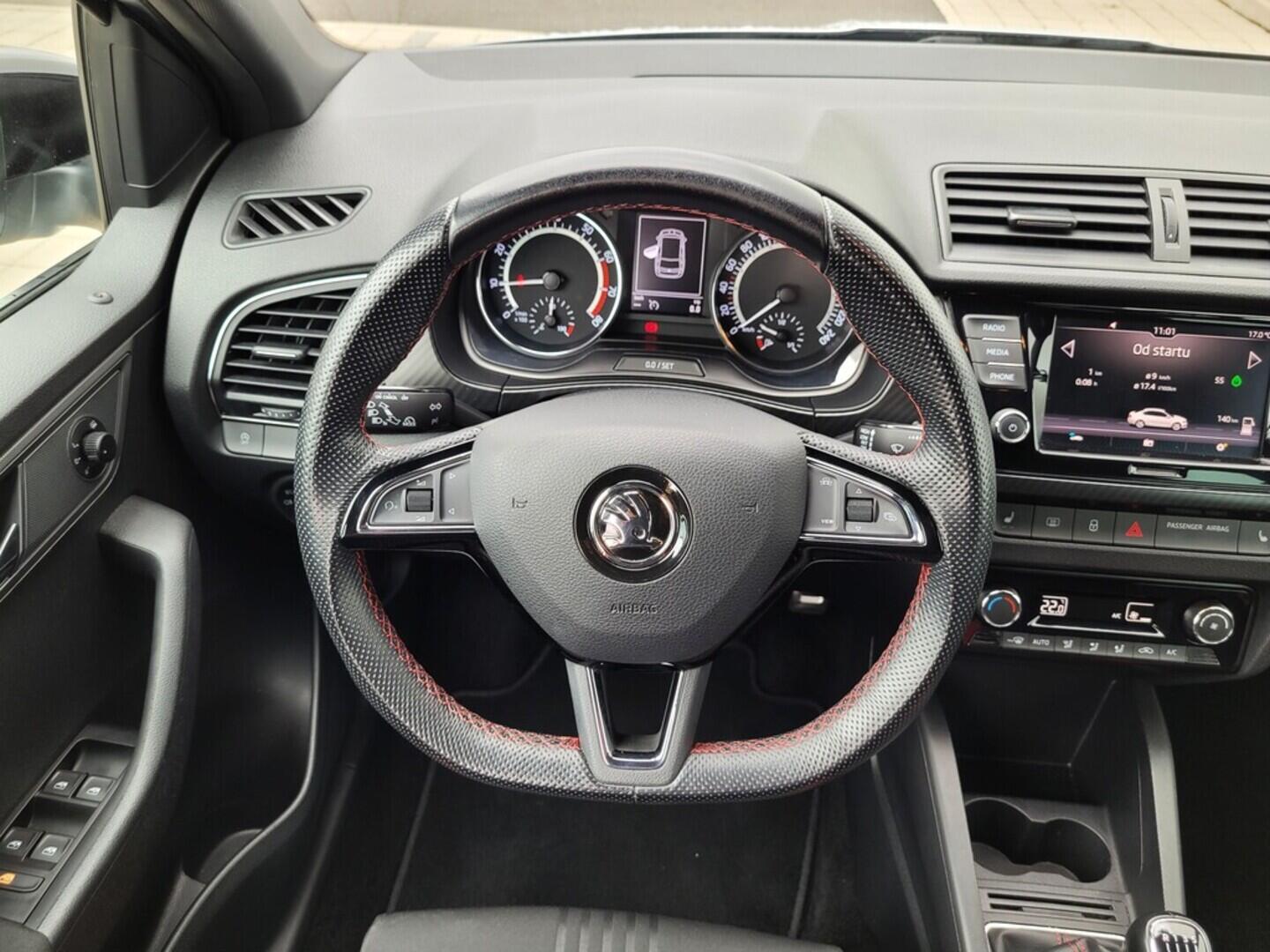 O619V07145_20.webp_FABIA Monte Carlo 1.0 TSI 70 kW manuál, DPH