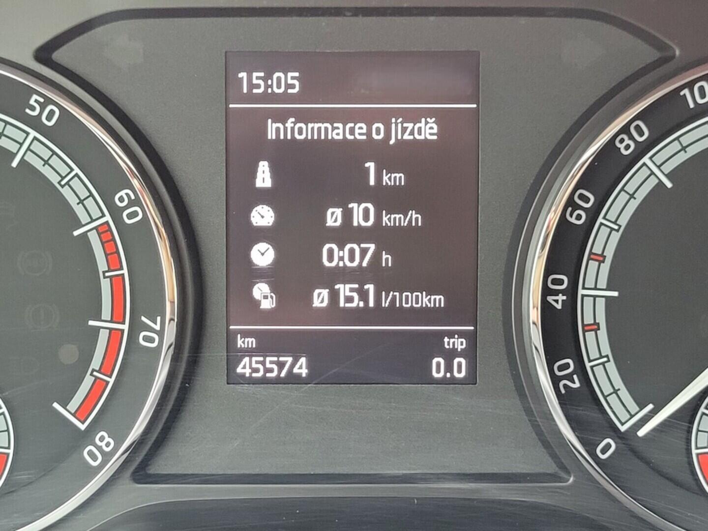 O619V07151_19.webp_KAROQ Ambition 1.0 TSI 85 kW automat