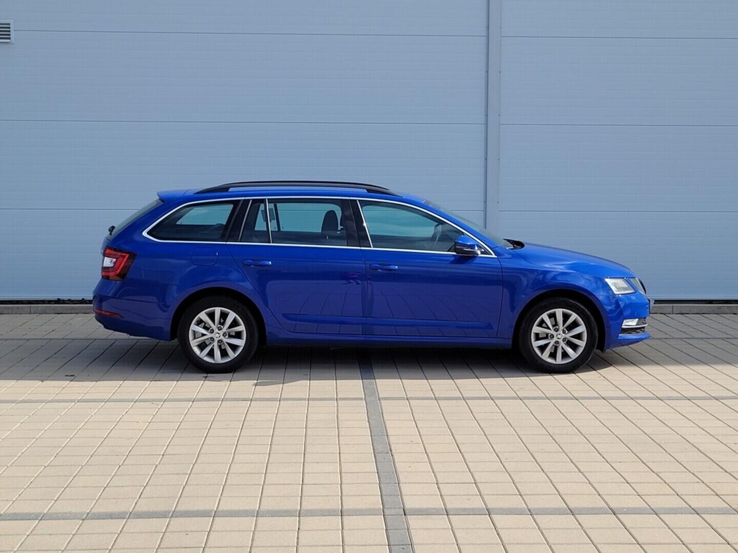 O619V07152_13.webp_OCTAVIA Style 2.0 TDI 110 kW manuál, DPH