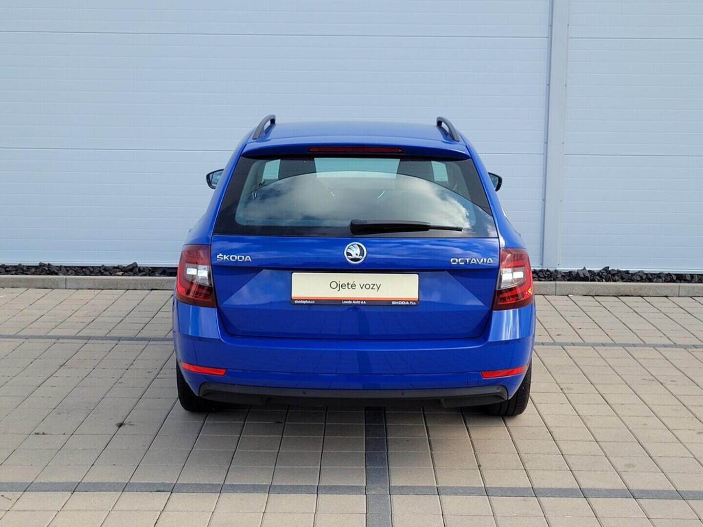 O619V07152_15.webp_OCTAVIA Style 2.0 TDI 110 kW manuál, DPH