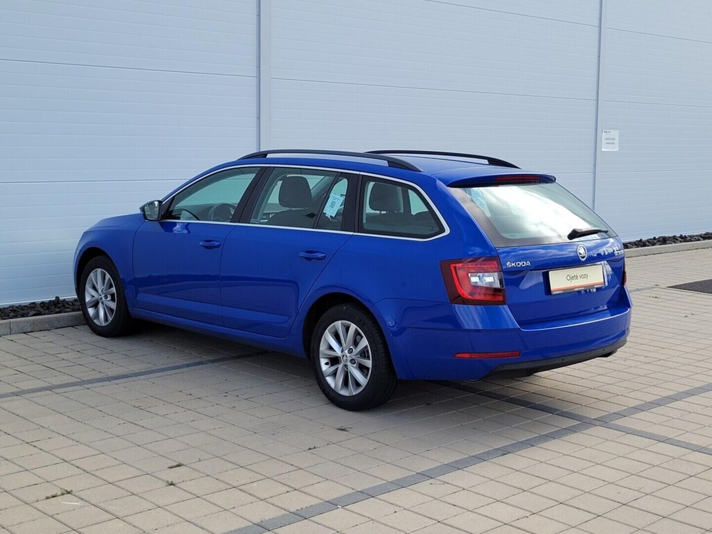 O619V07152_16.webp_OCTAVIA Style 2.0 TDI 110 kW manuál, DPH