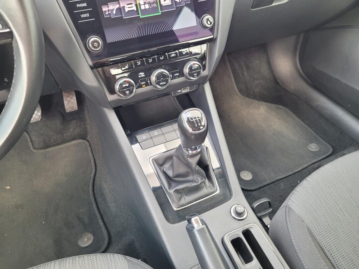 O619V07152_24.webp_OCTAVIA Style 2.0 TDI 110 kW manuál, DPH