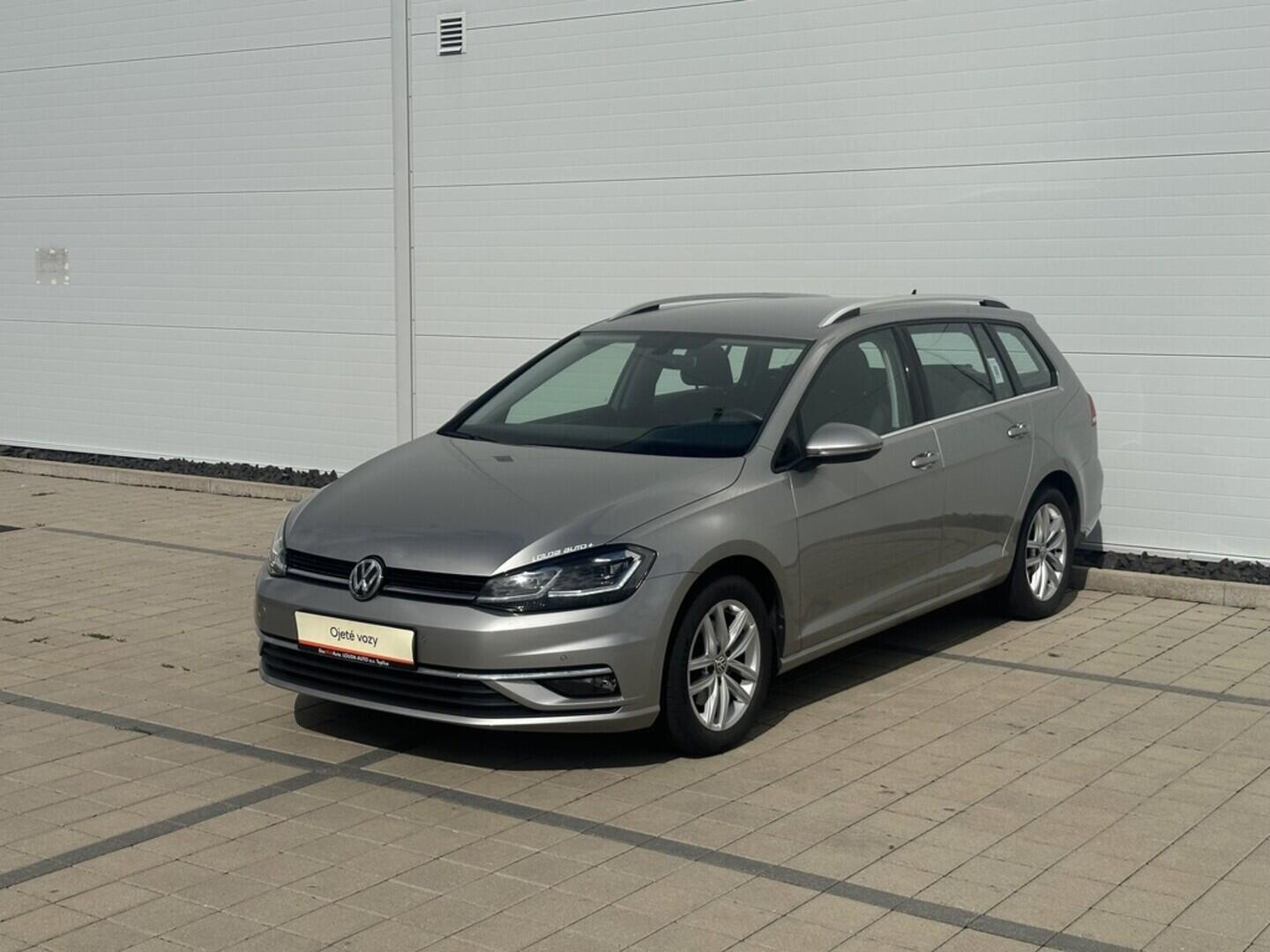 O619V07154_10.webp_GOLF Highline 1.5 TSI 110 kW manuál