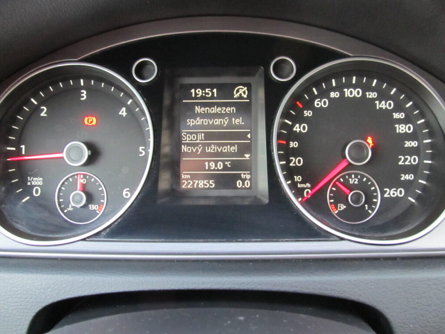 O619V07162_18.webp_PASSAT VARIANT Comfortline 4Motion 2.0 TDI 103 kW manuál