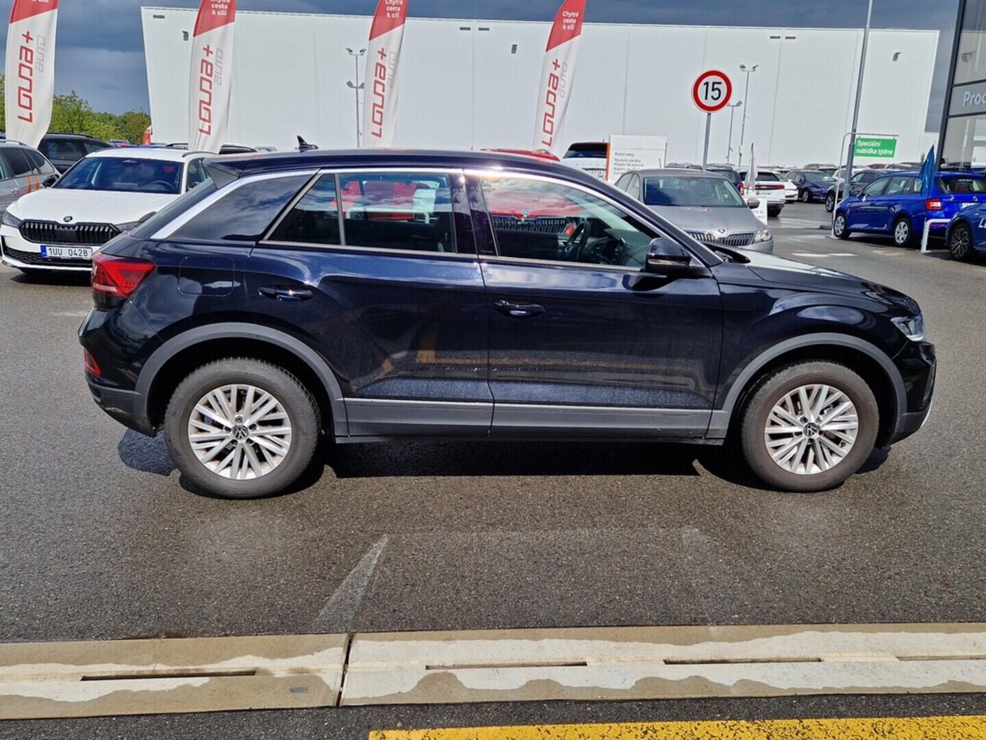 O619V07164_12.webp_T-ROC Limited 1.0 TSI 85 kW manuál