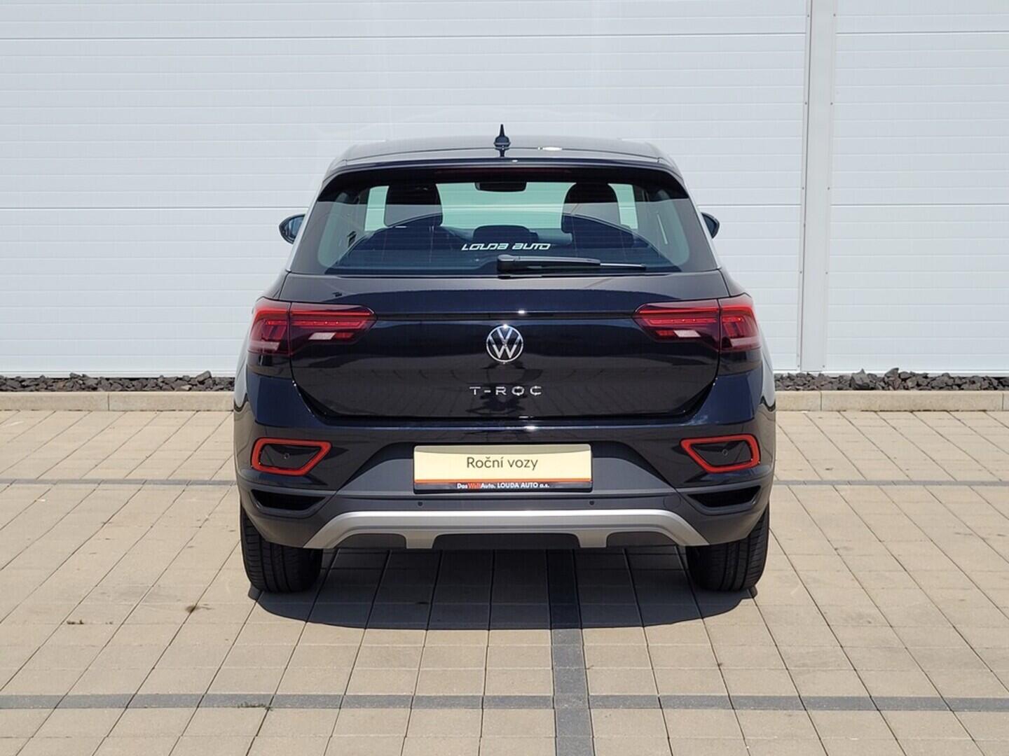 O619V07164_15.webp_T-ROC Limited 1.0 TSI 85 kW manuál