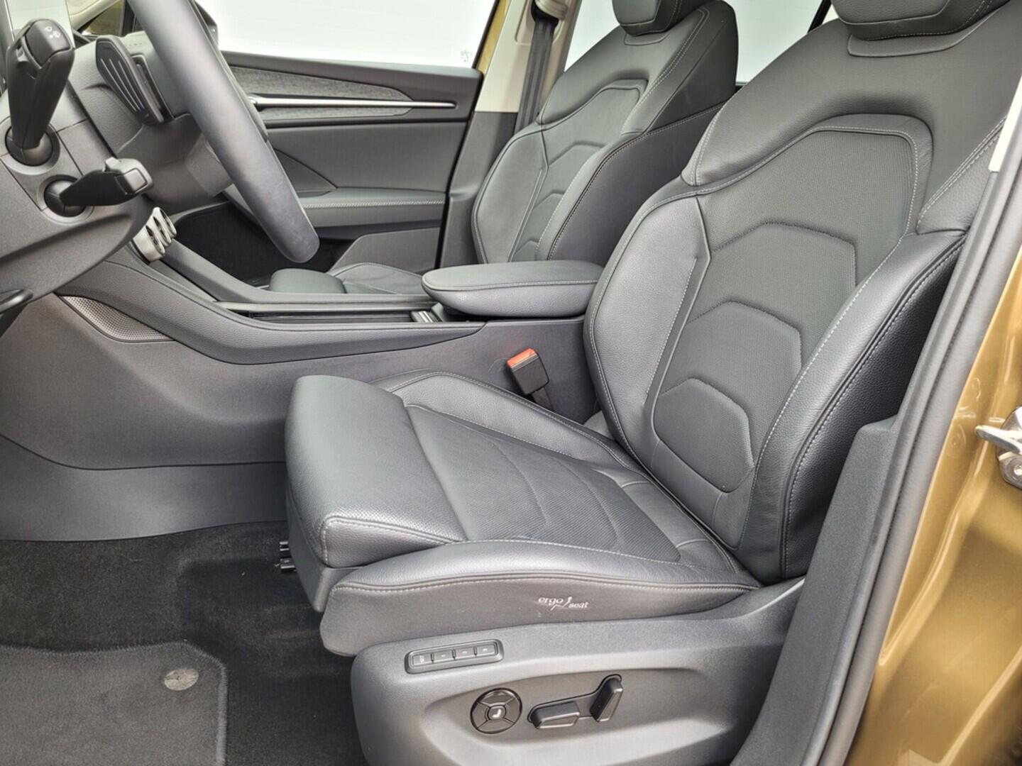 O619V07175_40.webp_KODIAQ Top Selection 2.0 TDI 142 kW automat, DPH