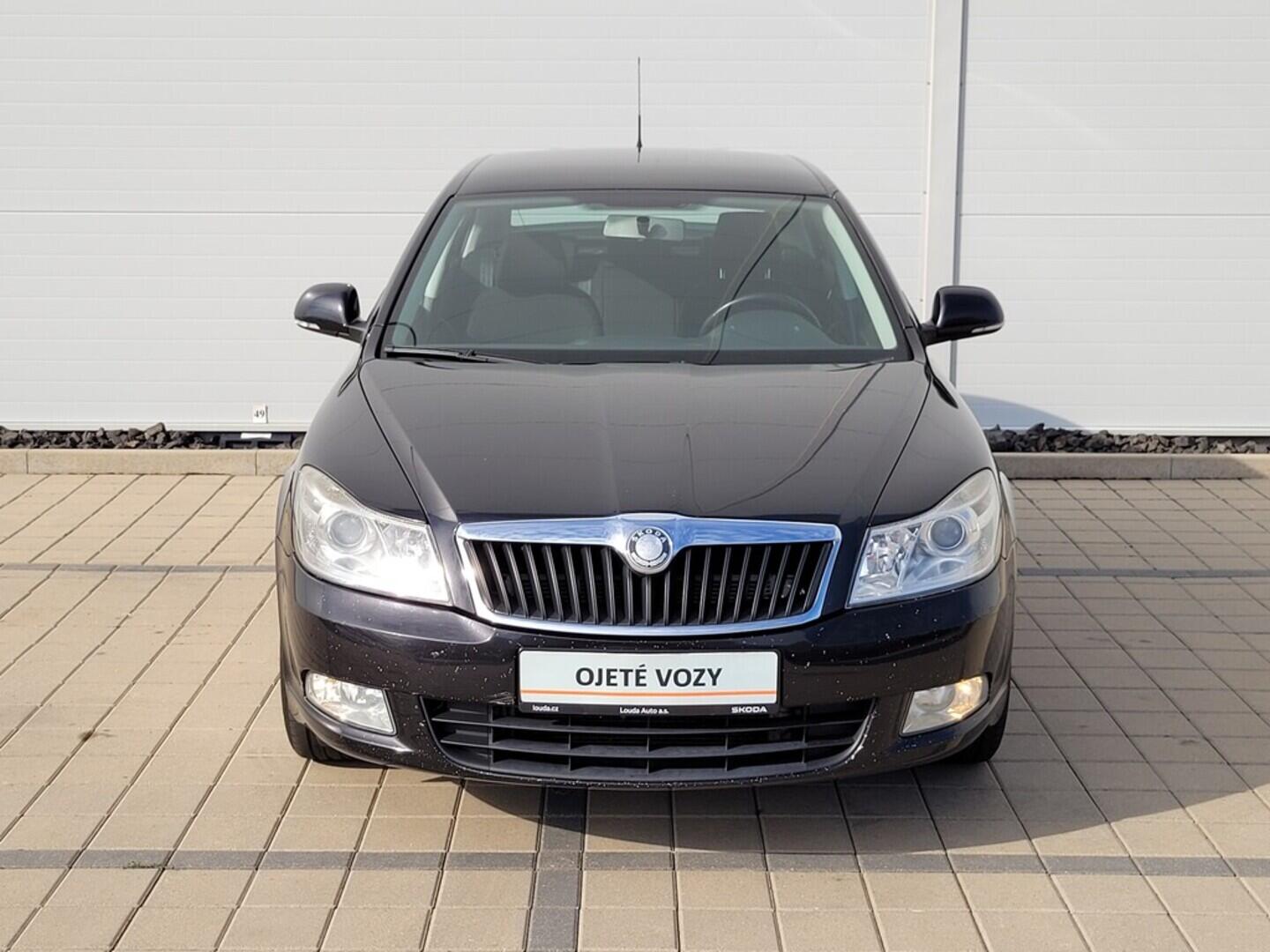 O619V07178_11.webp_OCTAVIA Elegance 1.6 TDI 77 kW manuál