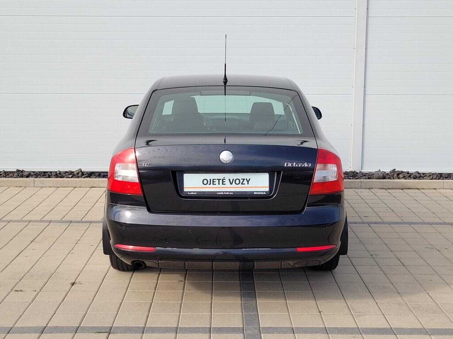 O619V07178_15.webp_OCTAVIA Elegance 1.6 TDI 77 kW manuál