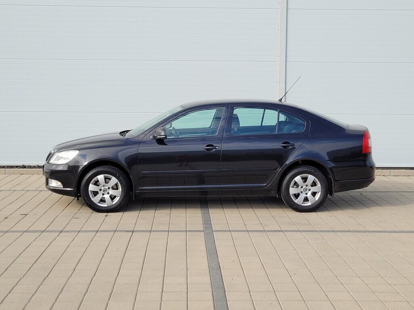 O619V07178_17.webp_OCTAVIA Elegance 1.6 TDI 77 kW manuál