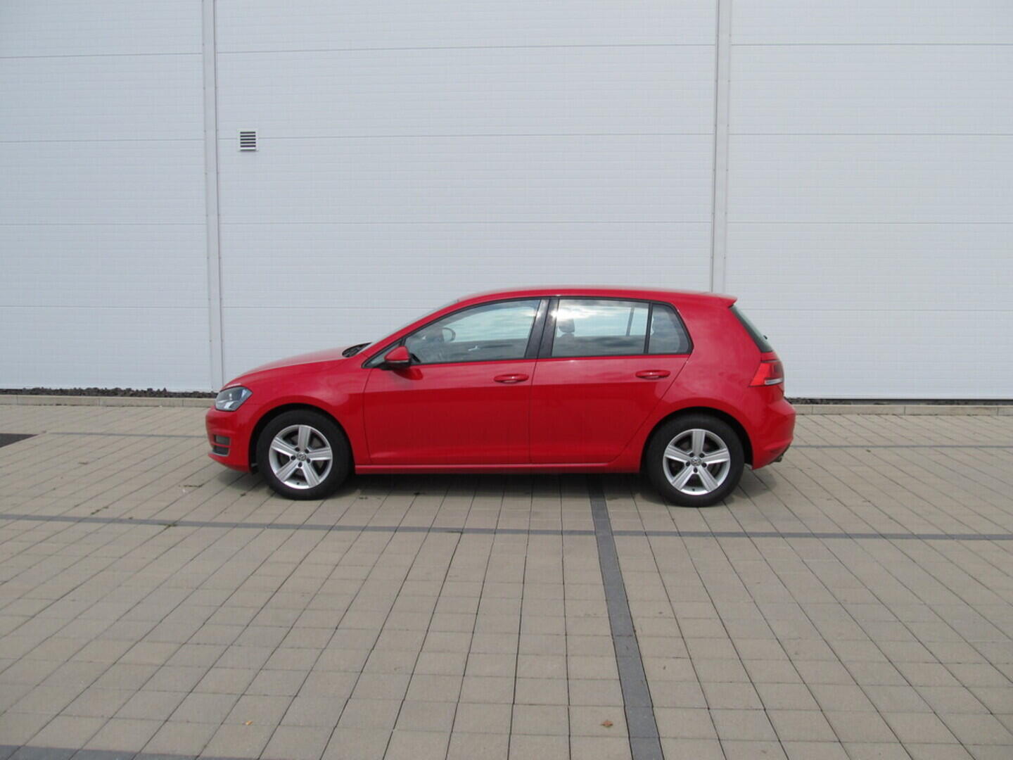 O619V07193_14.webp_GOLF Highline 1.4 TSI 110 kW manuál