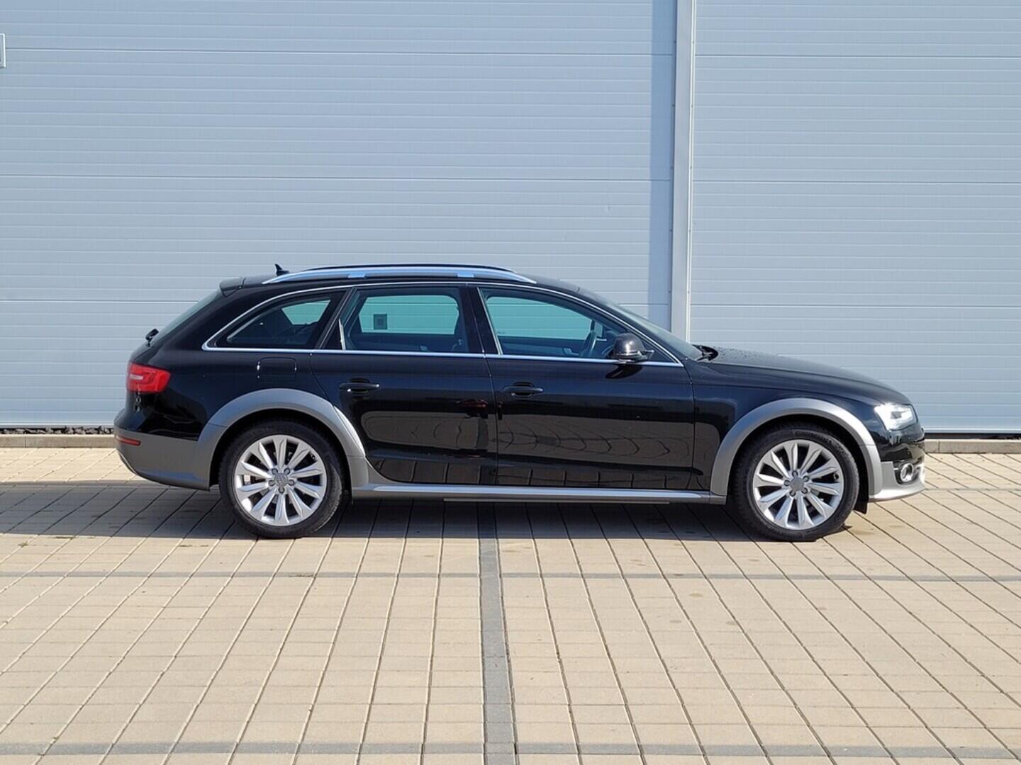 O619V07196_13.webp_A4 ALLROAD QUATTRO  2.0 TDI 140 kW automat, DPH