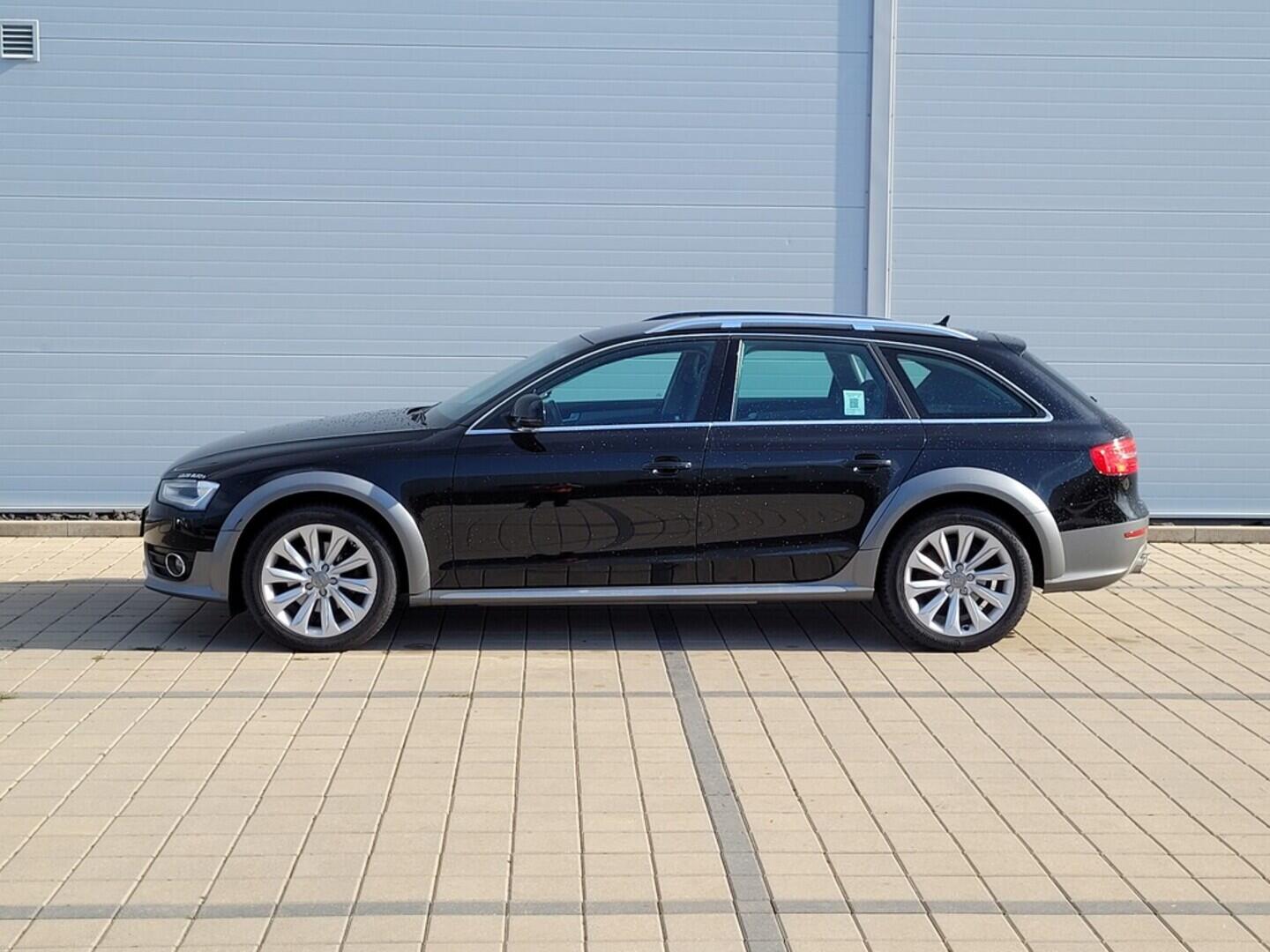 O619V07196_17.webp_A4 ALLROAD QUATTRO  2.0 TDI 140 kW automat, DPH