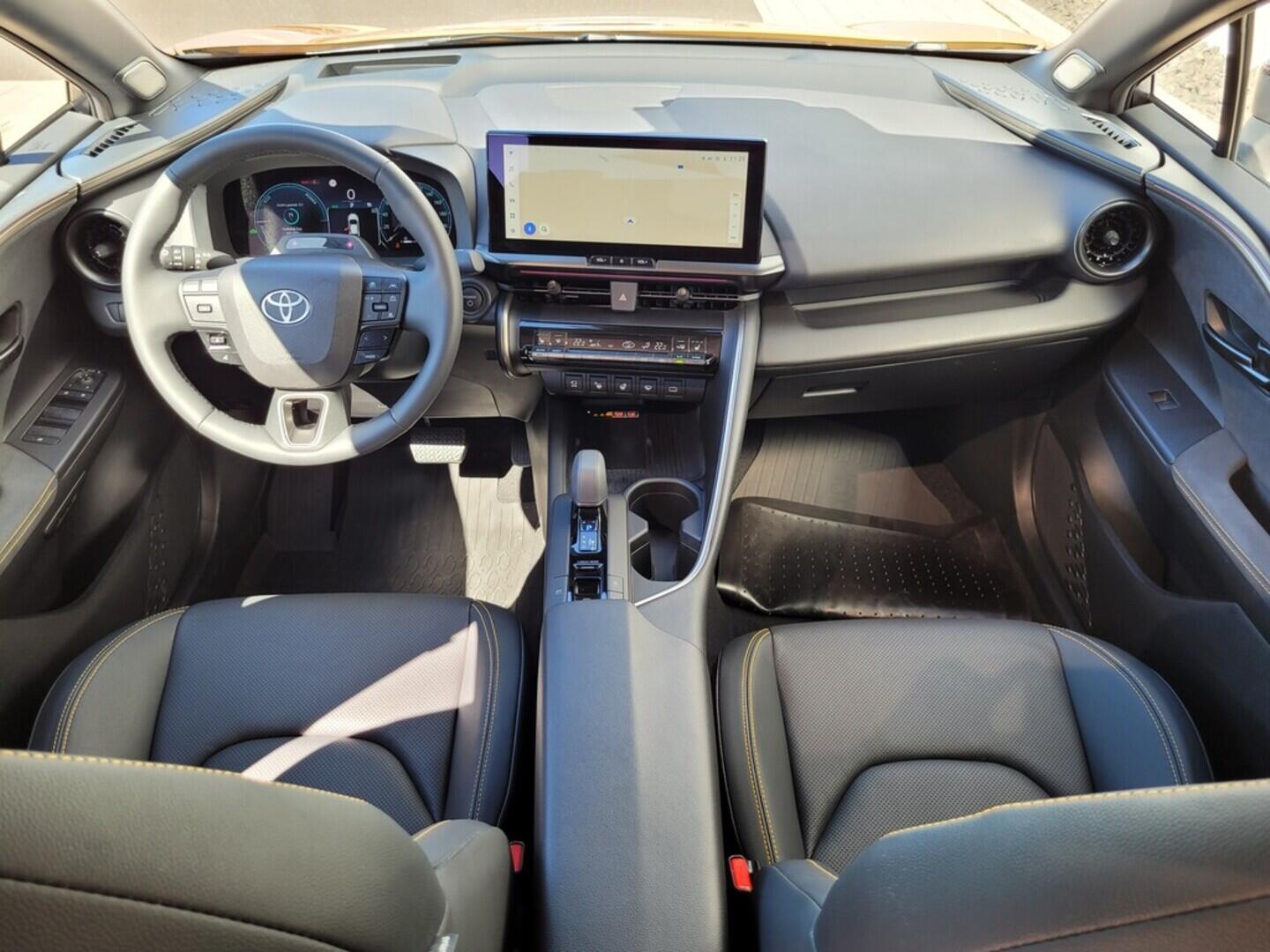O619V07203_18.webp_C-HR Executive AWD 2.0 Hybrid 112 kW automat