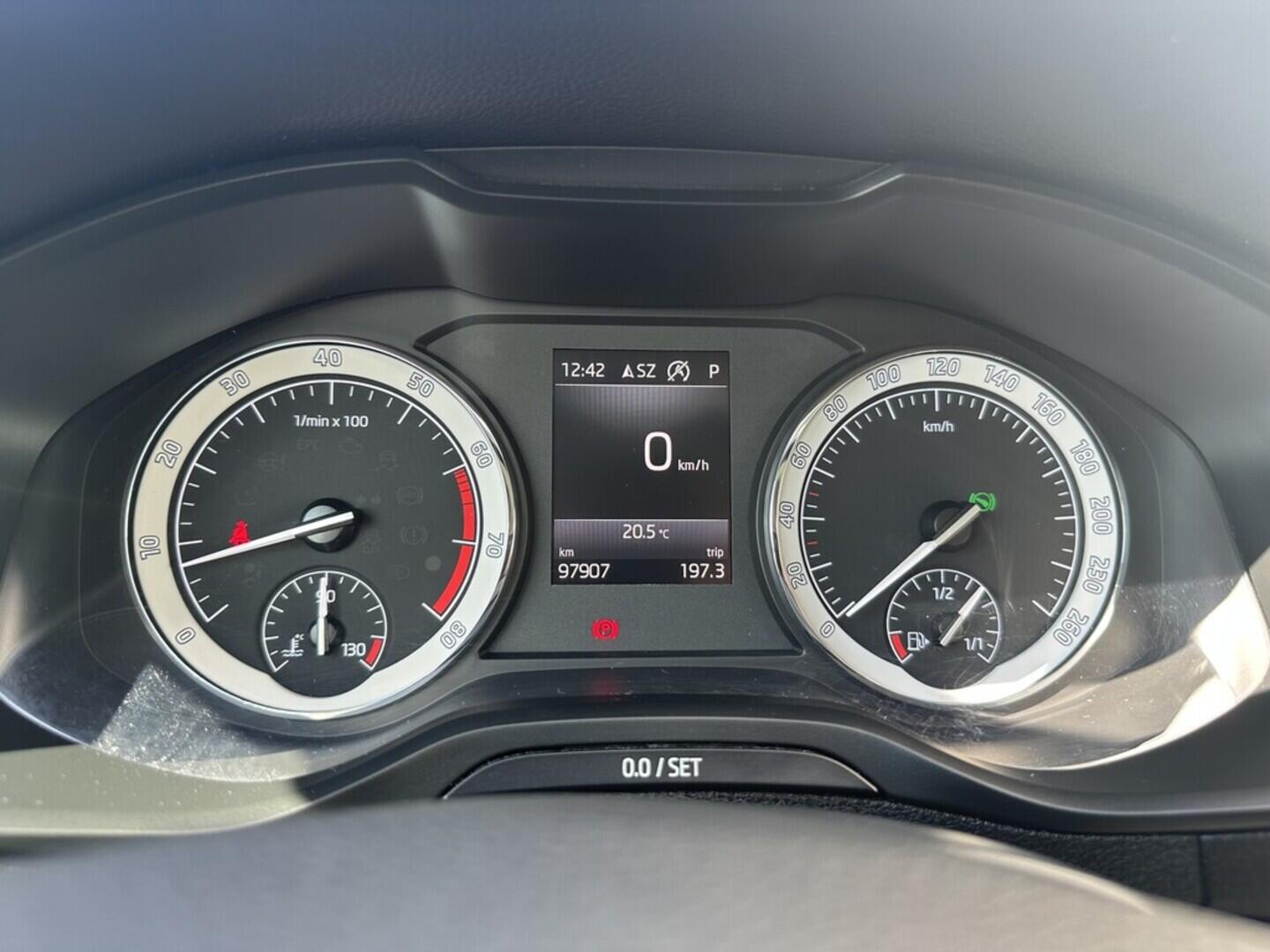 O619V07211_18.webp_KAROQ Style 1.5 TSI 110 kW automat