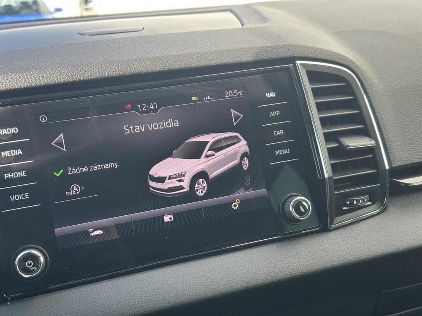 O619V07211_31.webp_KAROQ Style 1.5 TSI 110 kW automat