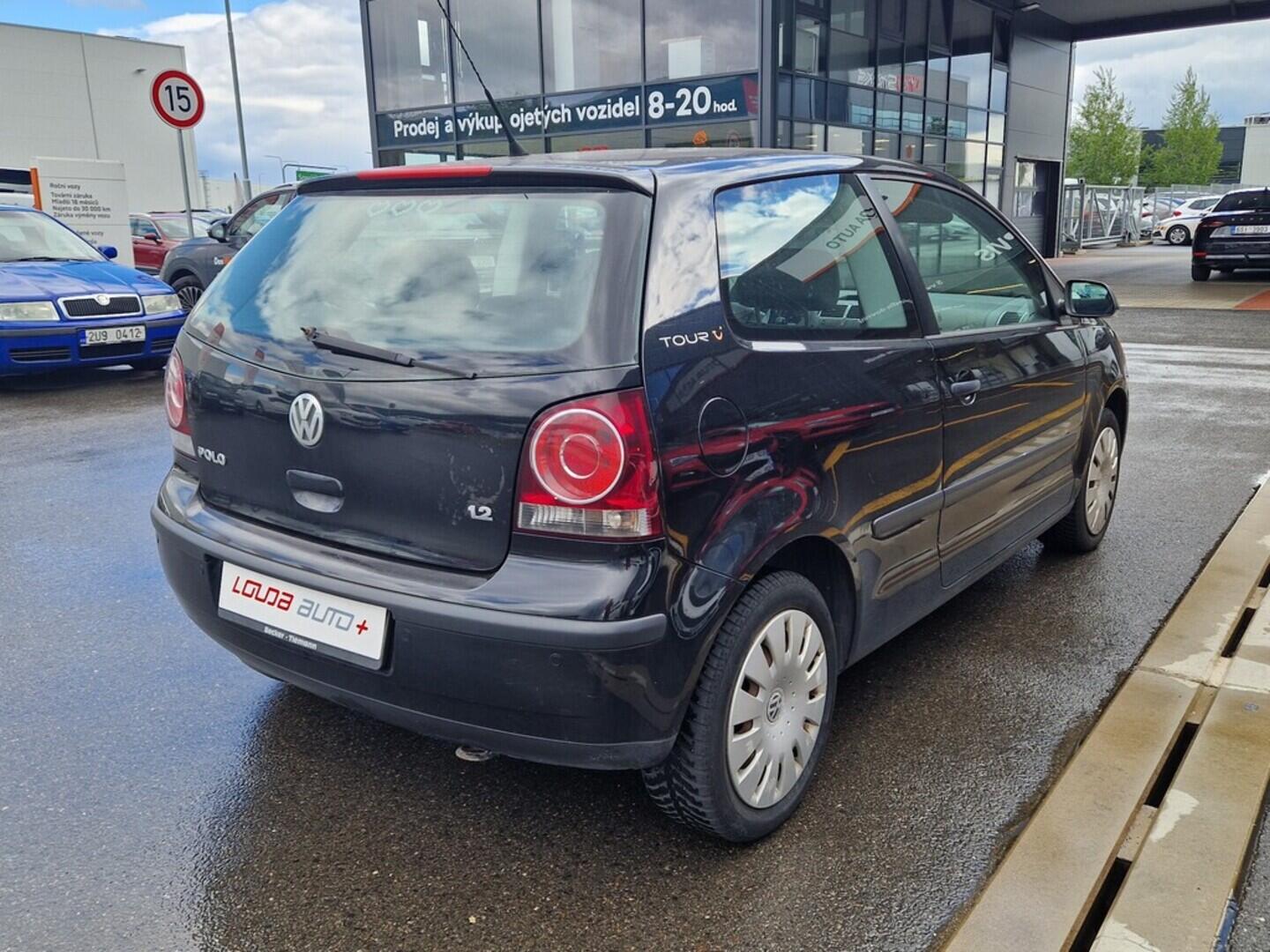 O619V07212_11.webp_POLO Comfortline 1.2 HTP 51 kW manuál