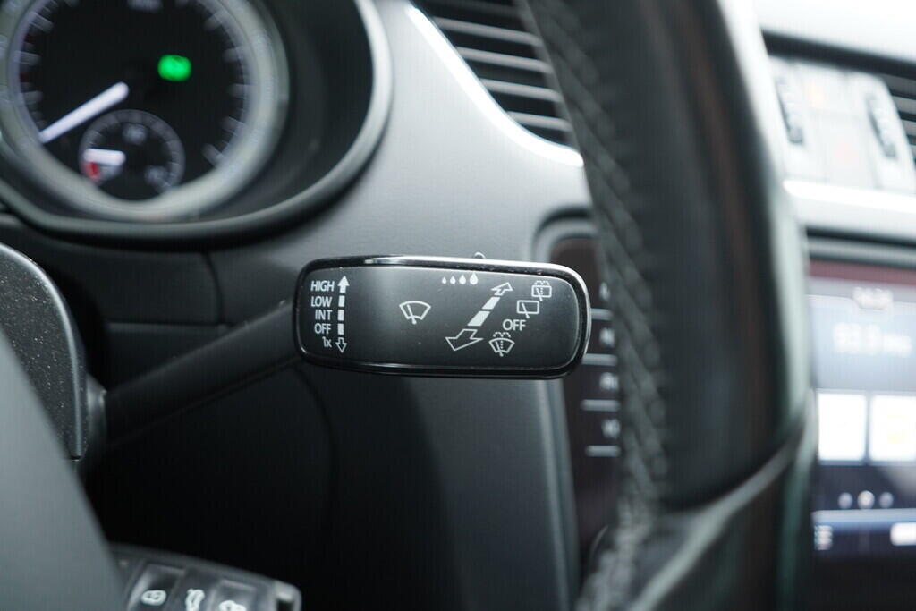 O619V07215_25.webp_OCTAVIA Drive 2.0 TDI 110 kW automat