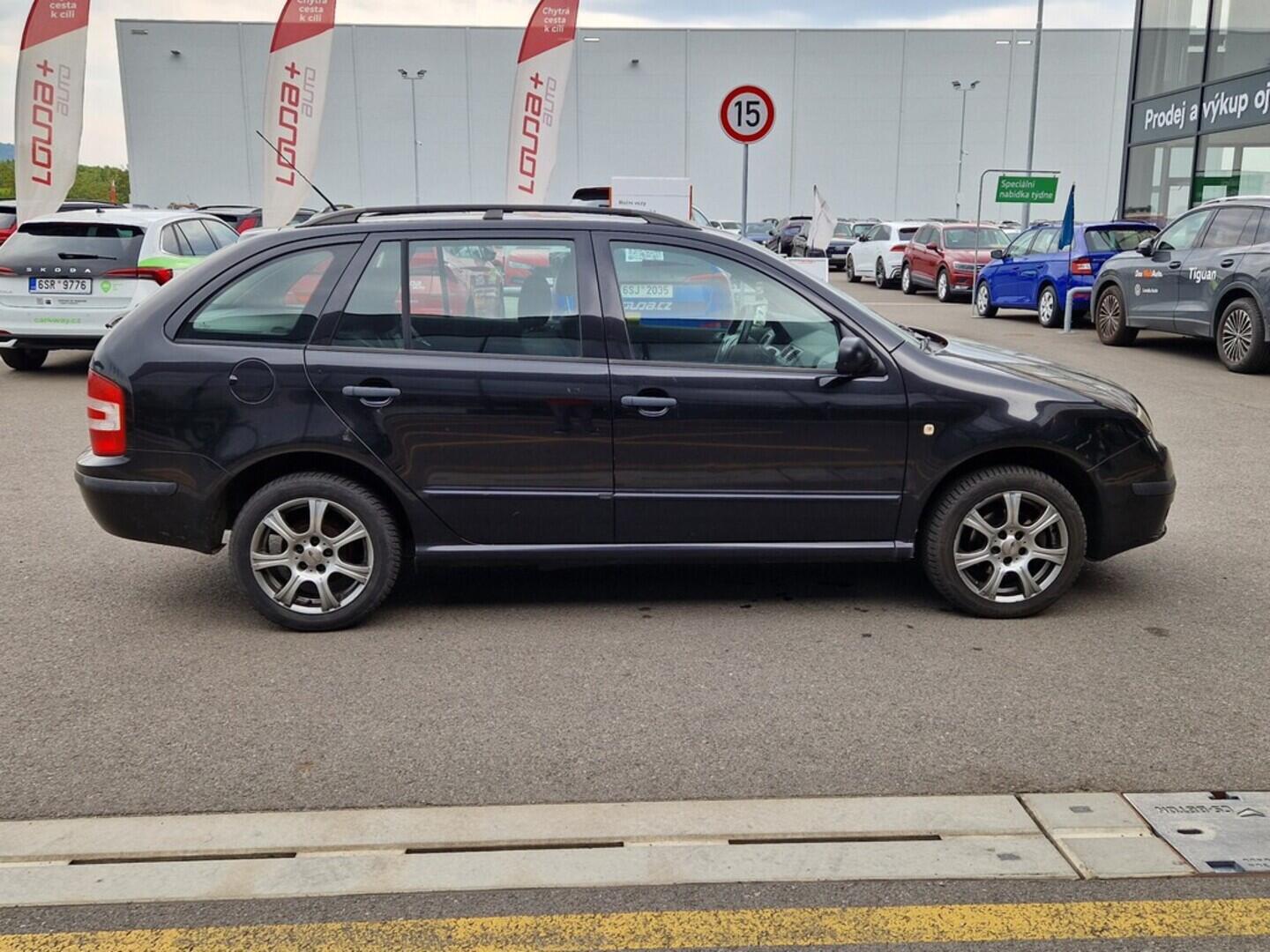 O619V07219_12.webp_FABIA Classic 1.2 HTP 12V 47 kW manuál